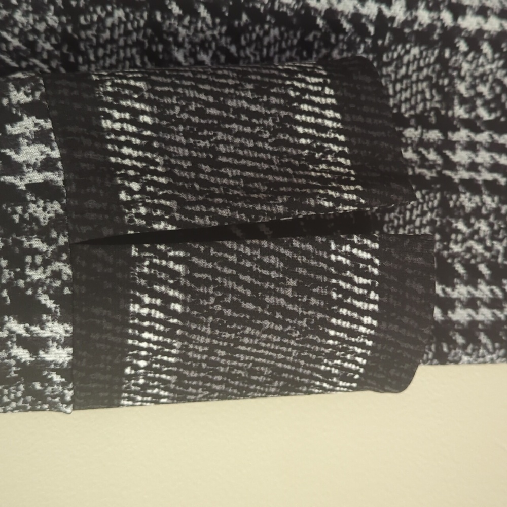 Michael Michael Kors Houndstooth Key Hole Opening Long Sleeve Dress SMALL - Picture 8 of 16